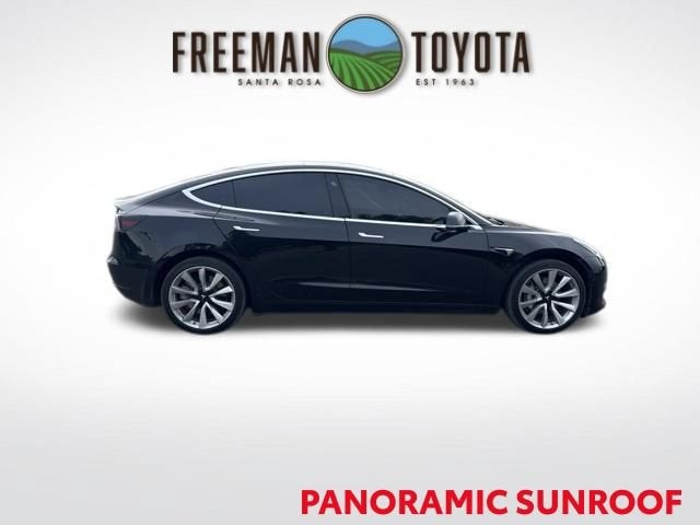 2019 Tesla Model 3 Mid Range RWD *Ltd Avail*