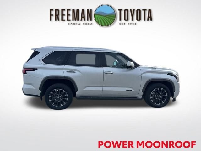 2025 Toyota Sequoia SR5 4WD