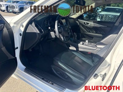 2015 INFINITI Q50 4dr Sdn Premium RWD