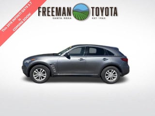 2016 INFINITI QX70 RWD 4dr