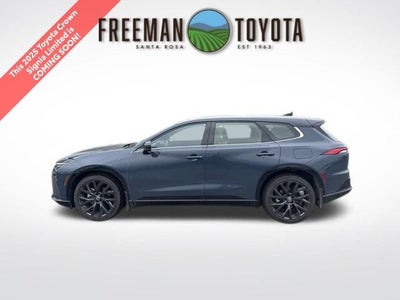 2025 Toyota Crown Signia Limited AWD