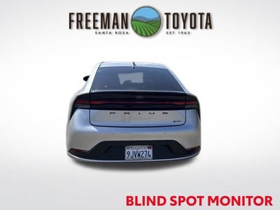 2024 Toyota Prius LE