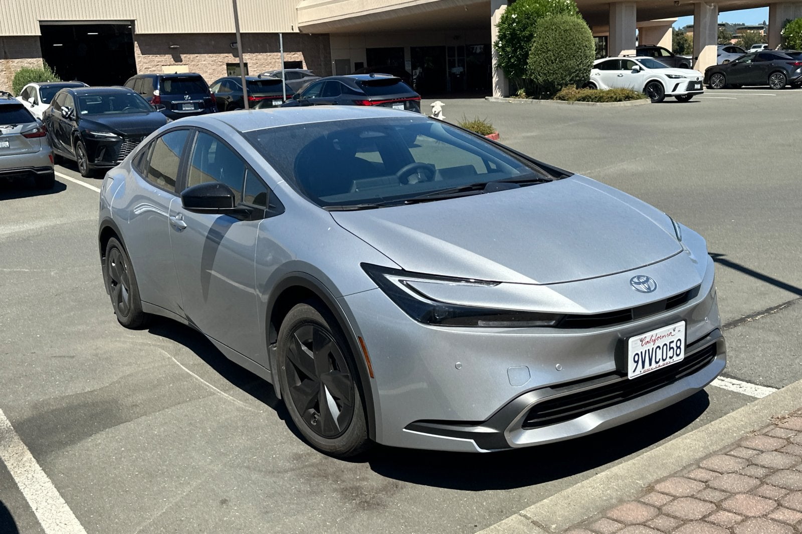 2026 Toyota Prius Plug-In Hybrid SE