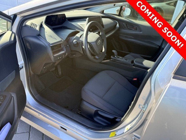 2025 Toyota Prius LE AWD