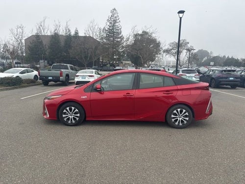 2021 Toyota Prius Prime LE