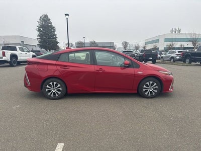 2021 Toyota Prius Prime LE