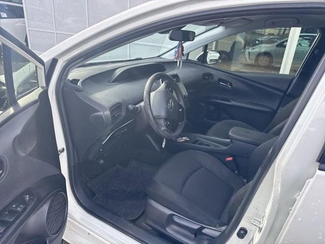 2019 Toyota Prius L Eco