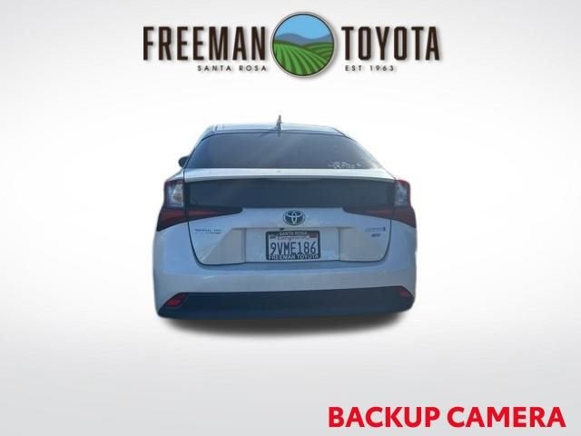2019 Toyota Prius L Eco