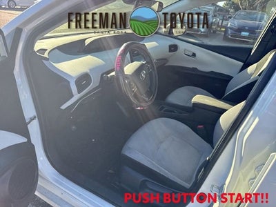 2019 Toyota Prius L Eco