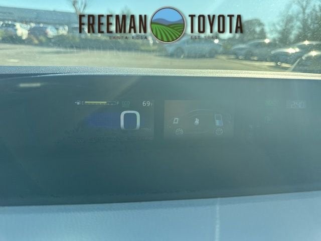 2019 Toyota Prius L Eco