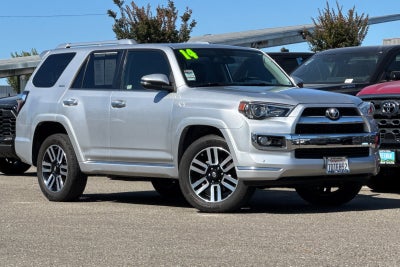 2014 Toyota 4Runner 4WD 4dr V6 Limited
