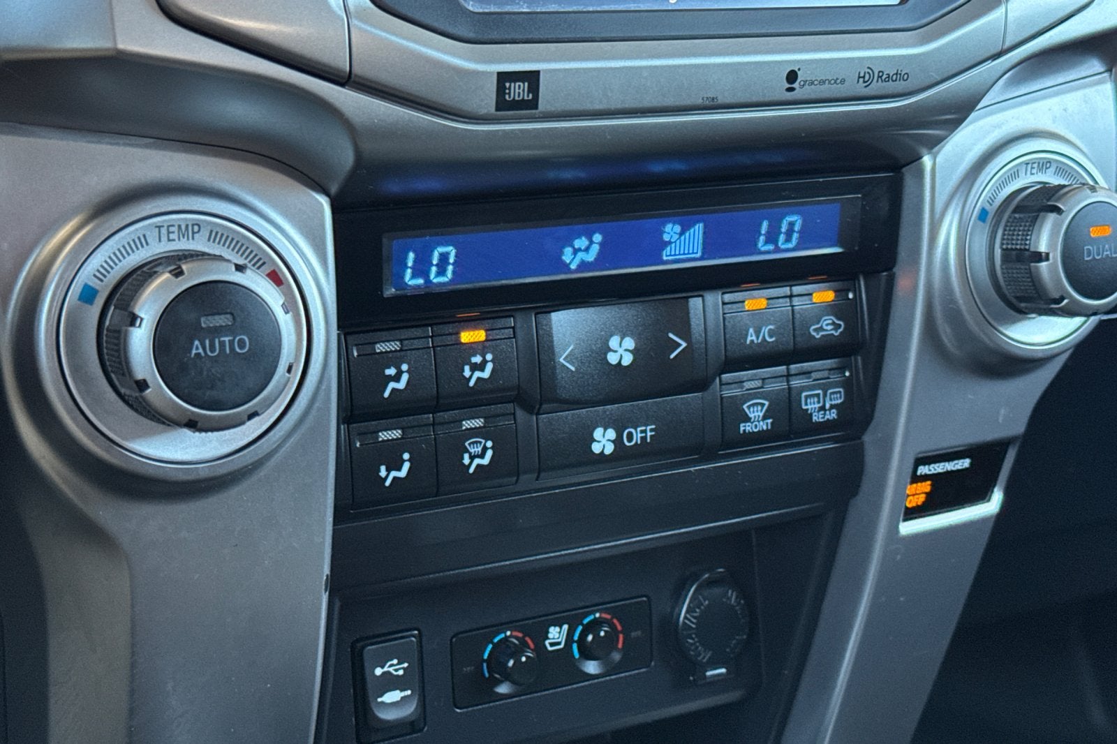 2014 Toyota 4Runner 4WD 4dr V6 Limited