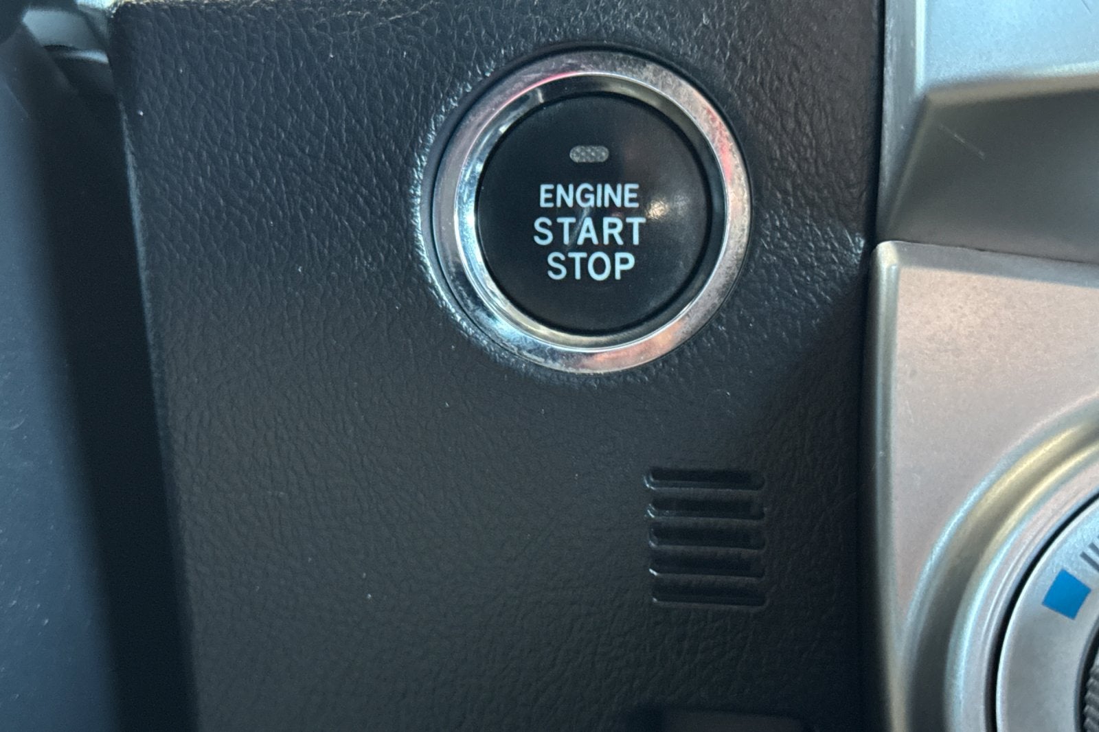 2014 Toyota 4Runner 4WD 4dr V6 Limited