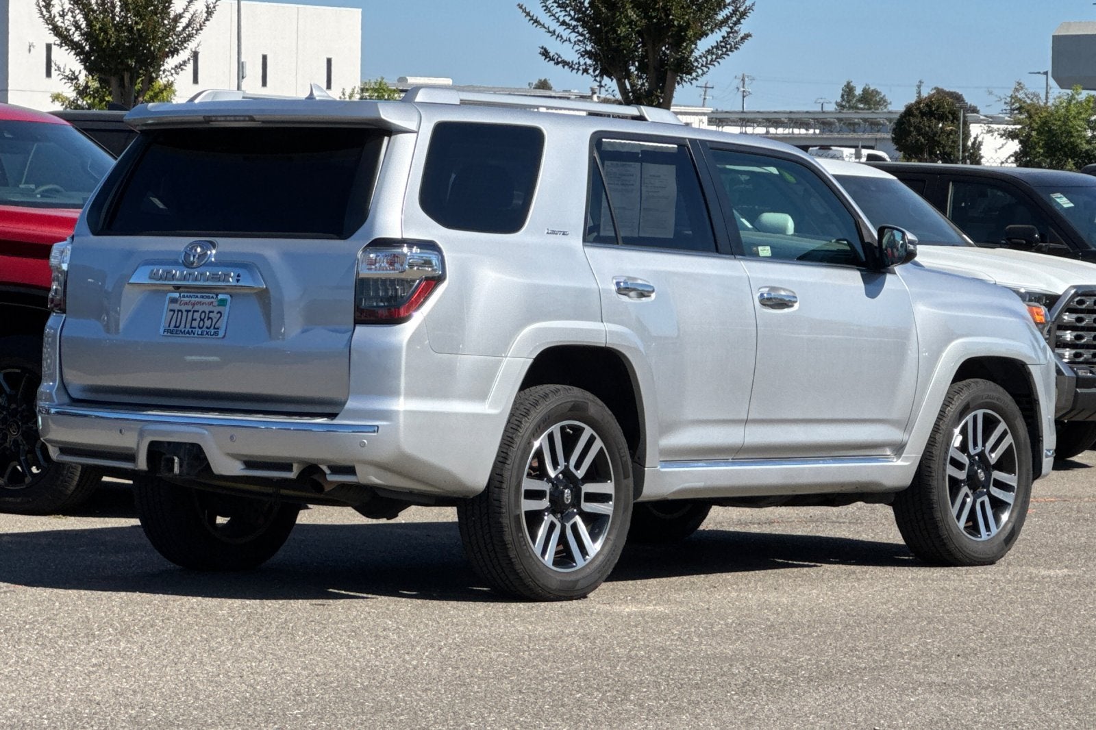 2014 Toyota 4Runner 4WD 4dr V6 Limited