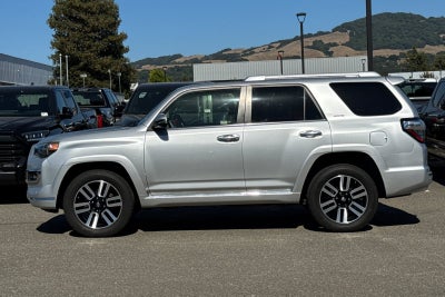 2014 Toyota 4Runner 4WD 4dr V6 Limited