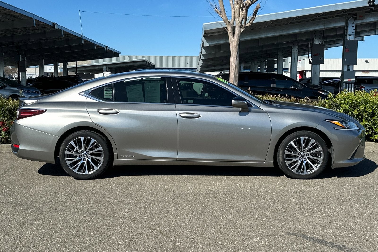 2019 Lexus ES ES 300h FWD