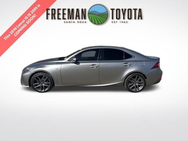 2016 Lexus IS 200t 4dr Sdn