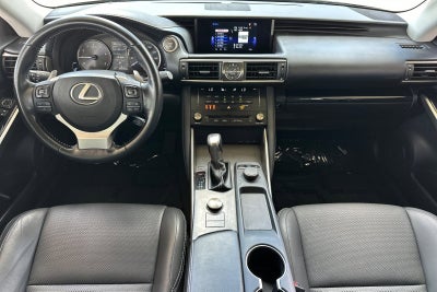 2018 Lexus IS IS 300