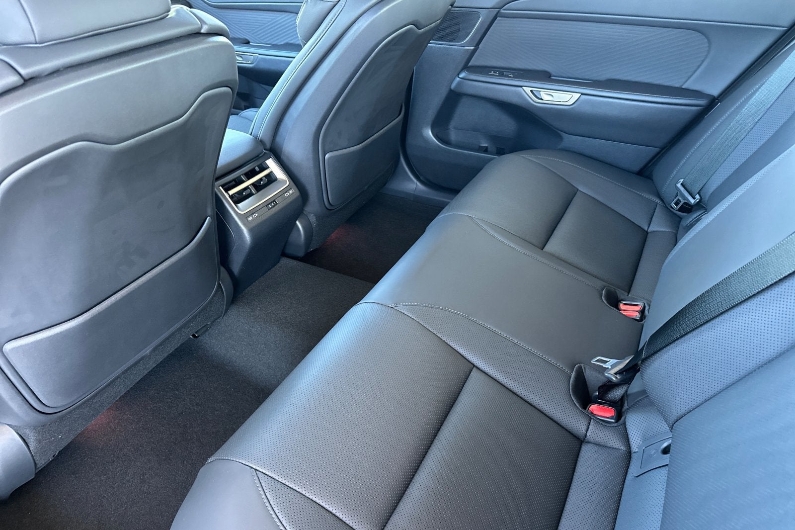 2026 Lexus ES ES 350e Premium FWD