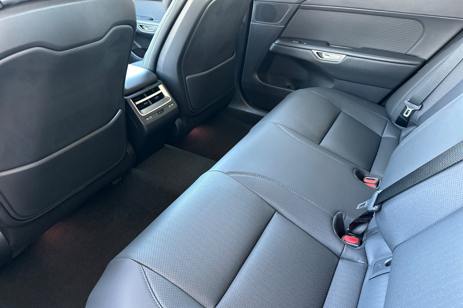 2026 Lexus ES ES 350e Premium FWD
