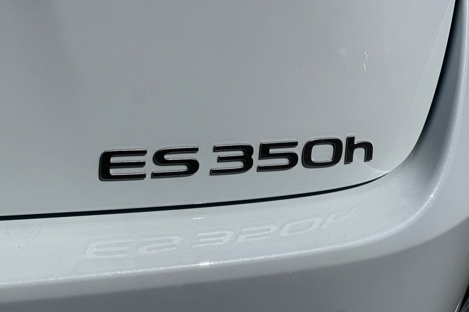 2026 Lexus ES ES 350h Premium FWD