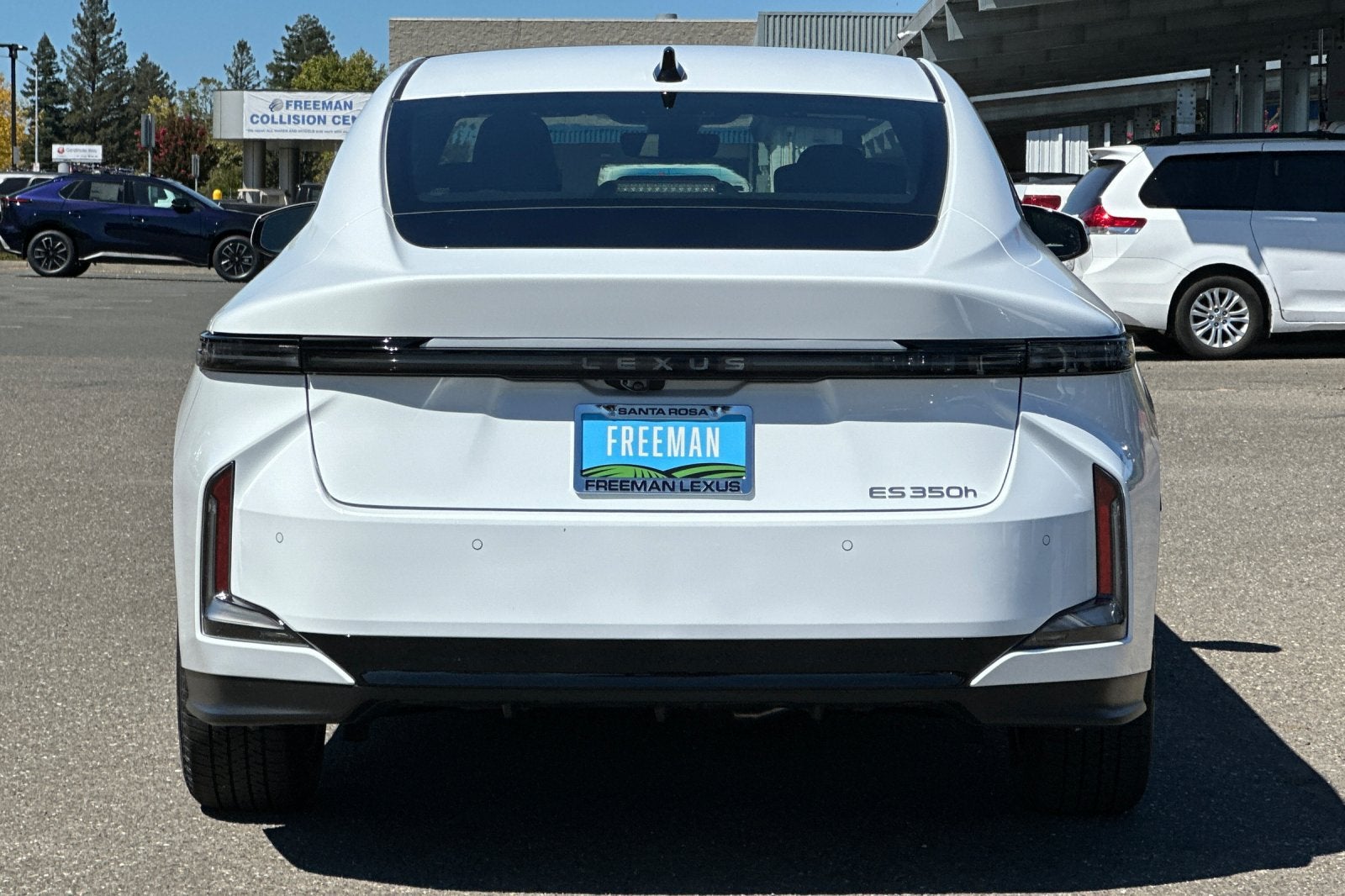 2026 Lexus ES ES 350h Premium FWD