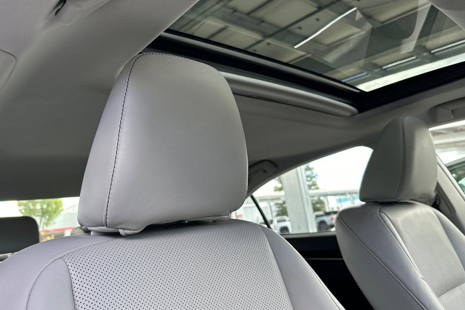 2013 Lexus ES 350 4dr Sdn