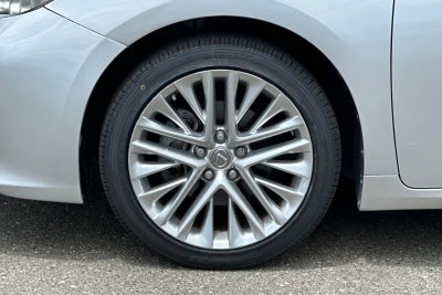 2013 Lexus ES 350 4dr Sdn