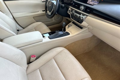 2014 Lexus ES 350 4dr Sdn