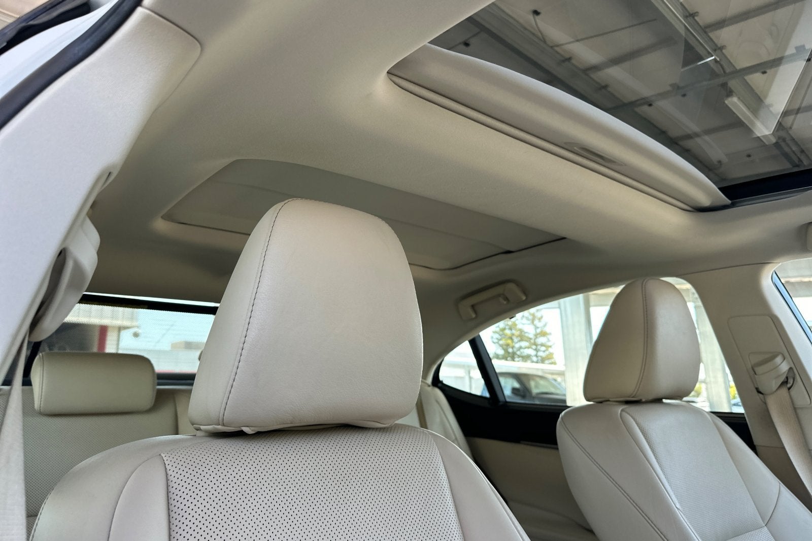 2014 Lexus ES 350 4dr Sdn