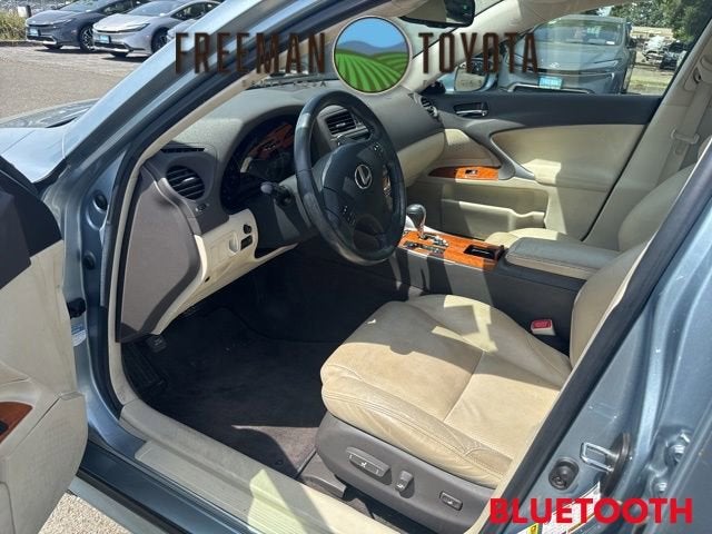 2009 Lexus IS 250 4dr Sport Sdn Auto RWD