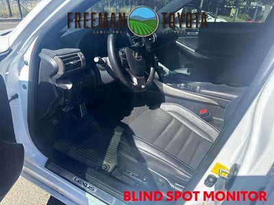 2016 Lexus IS 300 4dr Sdn AWD