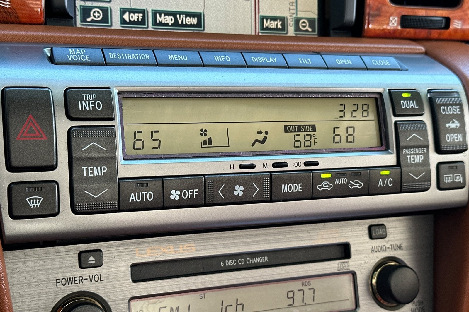 2005 Lexus SC 430 2dr Convertible
