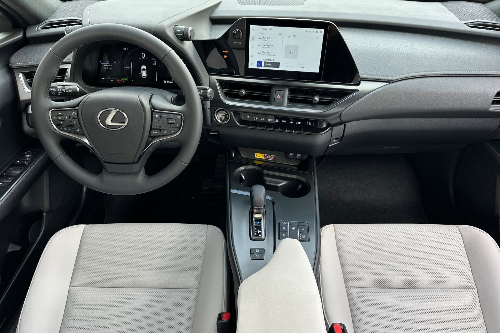 2026 Lexus UX UX 300h F SPORT Design AWD