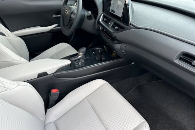 2026 Lexus UX UX 300h F SPORT Design AWD