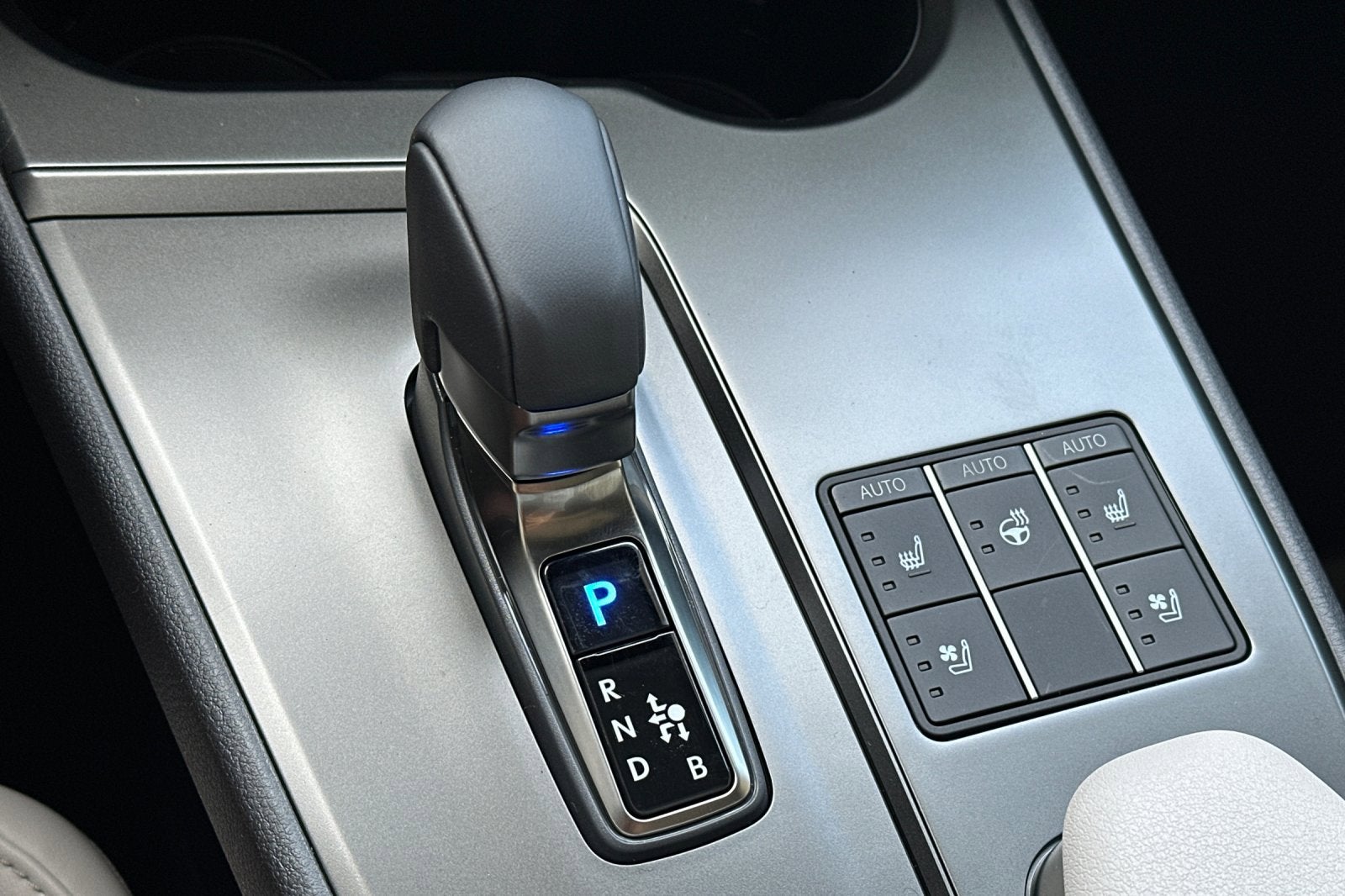 2026 Lexus UX UX 300h Premium FWD