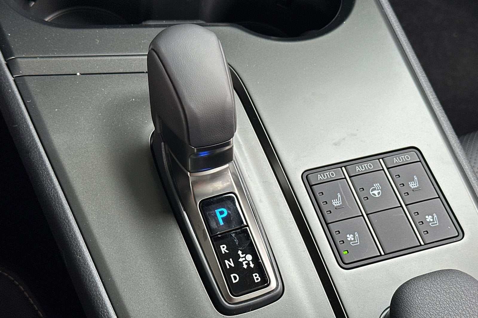 2026 Lexus UX UX 300h Premium FWD