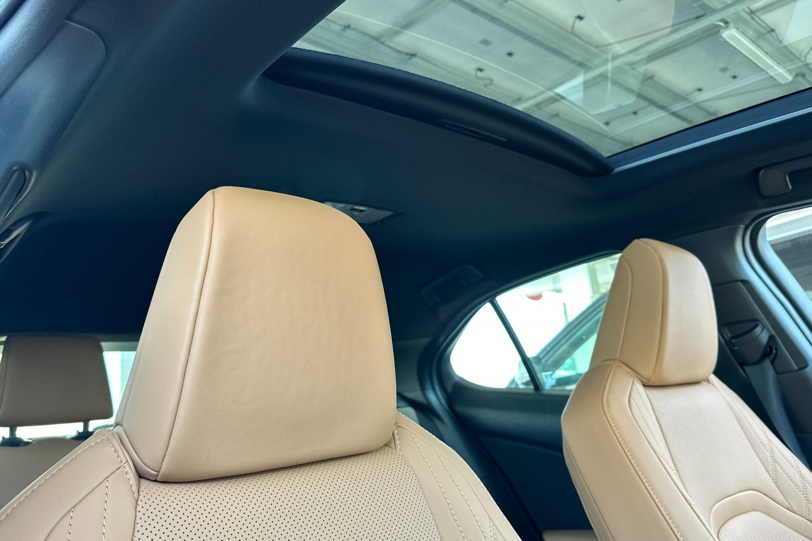 2026 Lexus UX UX 300h Premium FWD