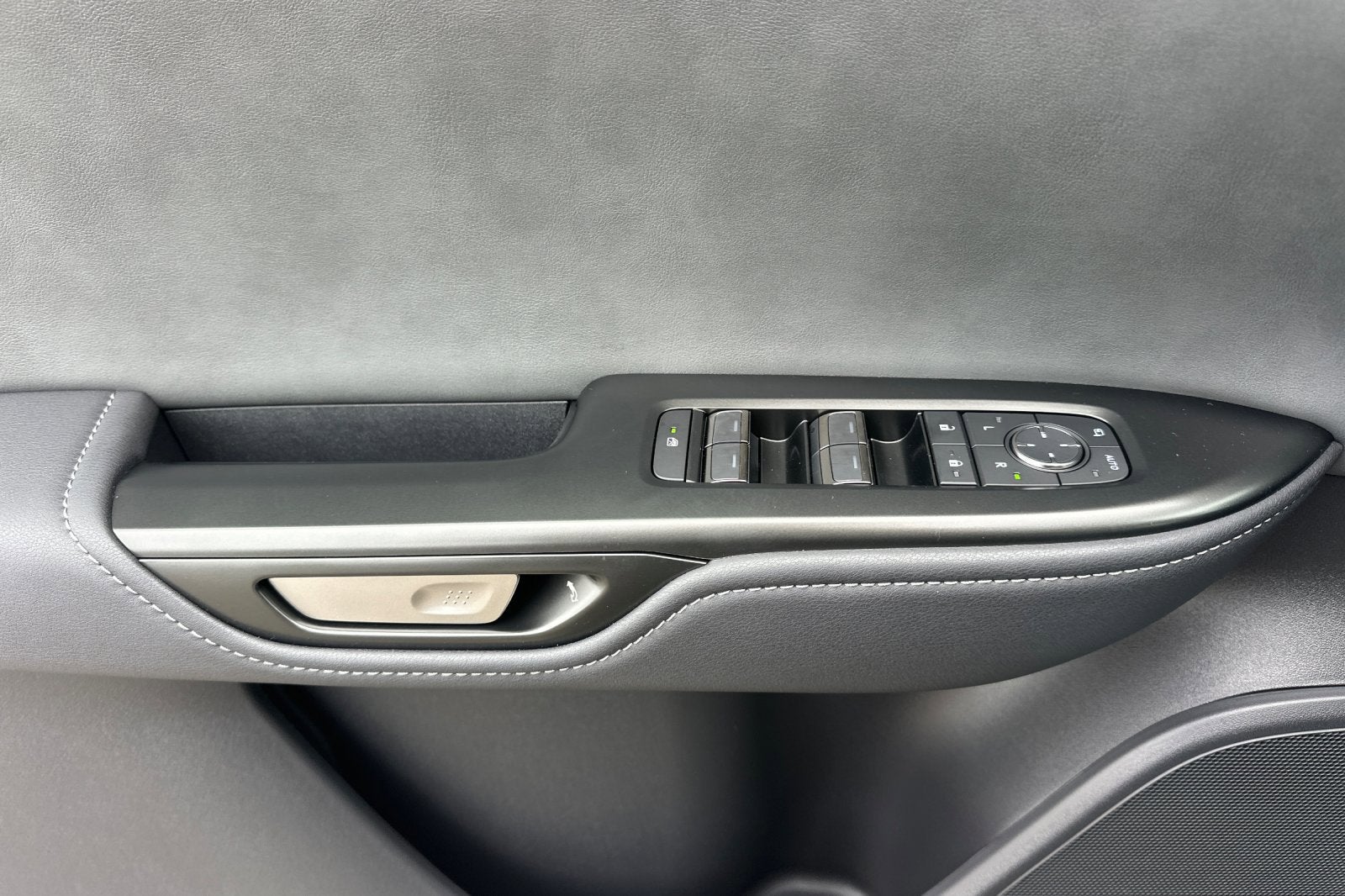 2026 Lexus RZ PREMIUM