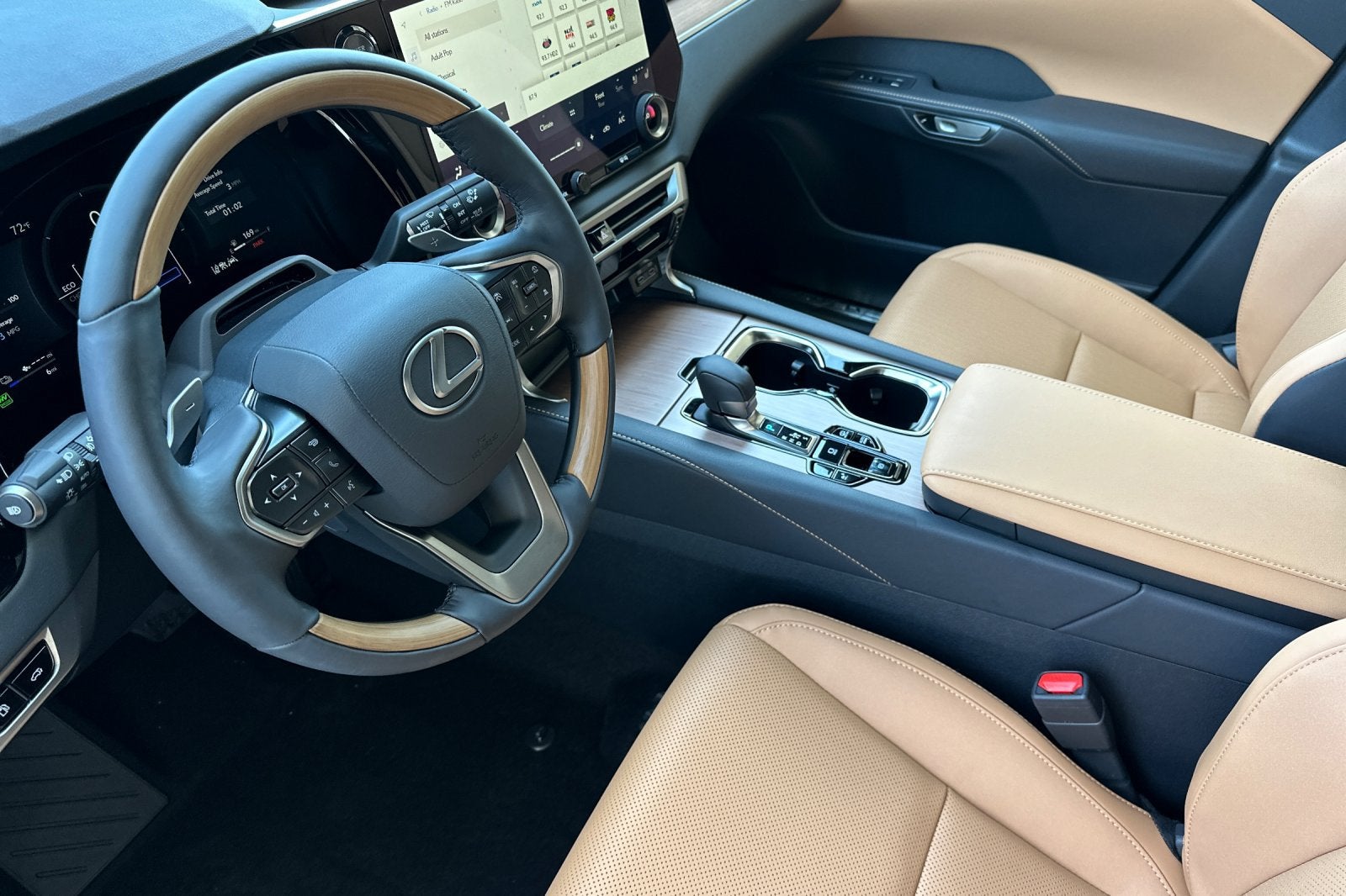 2026 Lexus RX RX 450h+ Premium AWD