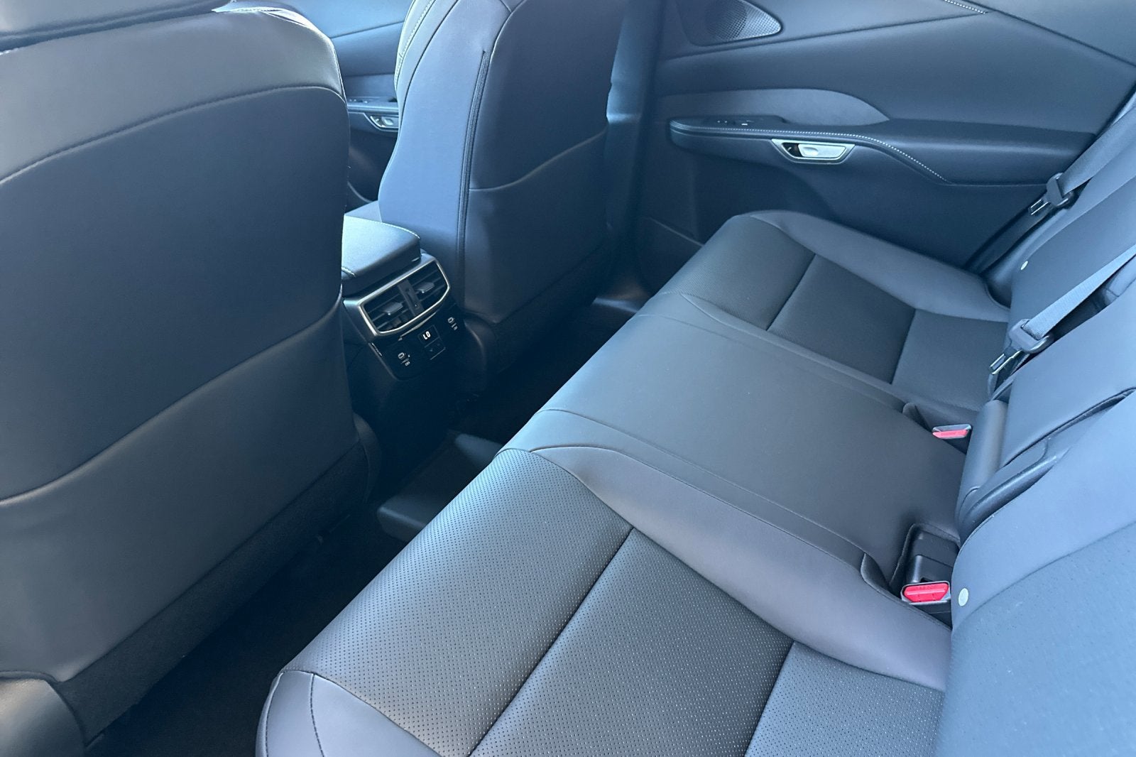 2026 Lexus RX RX 450h+ Premium AWD