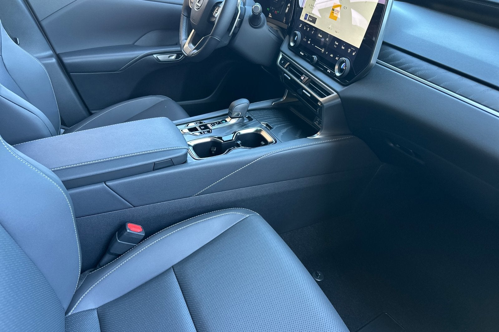 2026 Lexus RX RX 450h+ Premium AWD