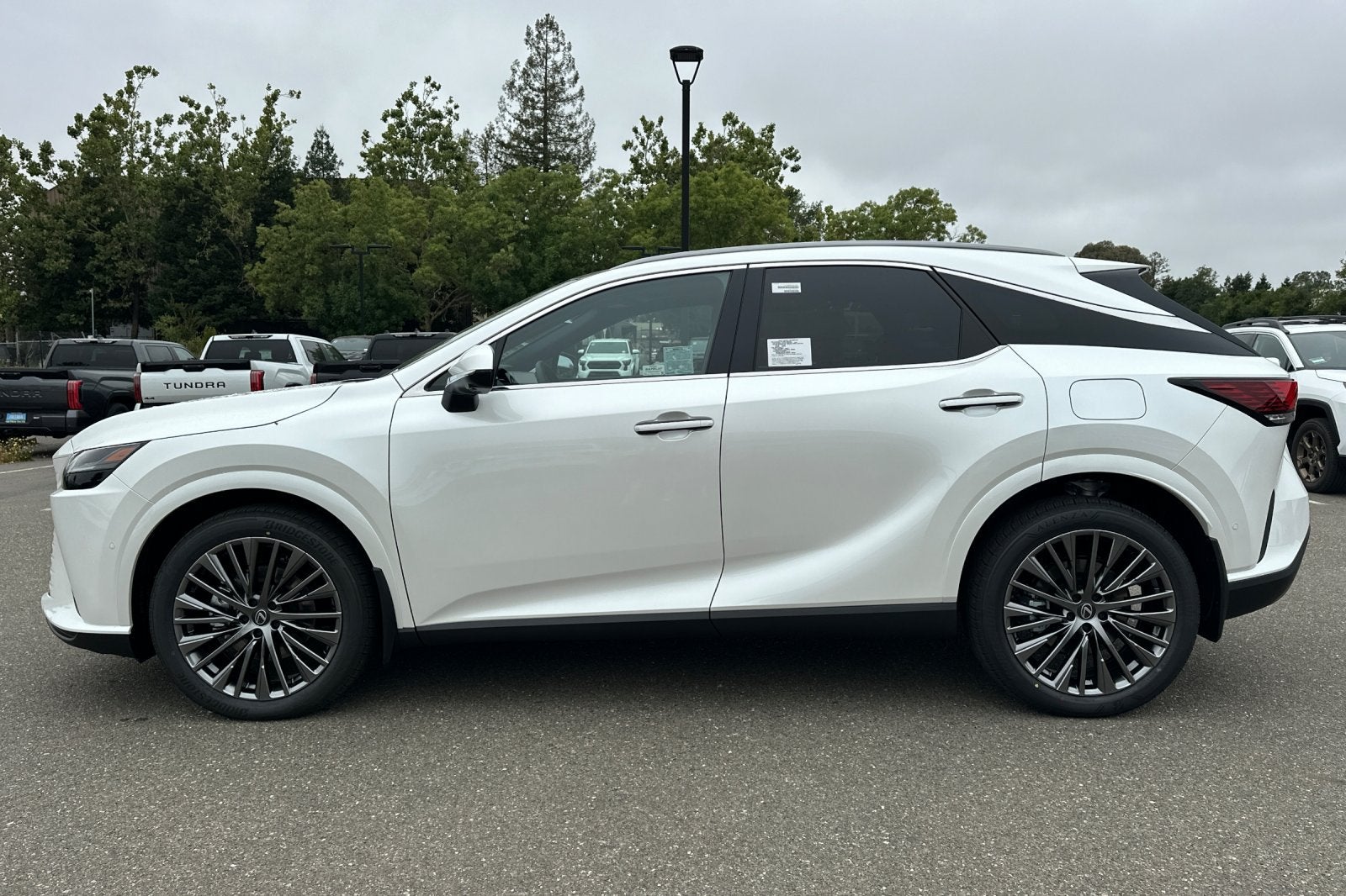 2026 Lexus RX RX 450h+ Luxury AWD