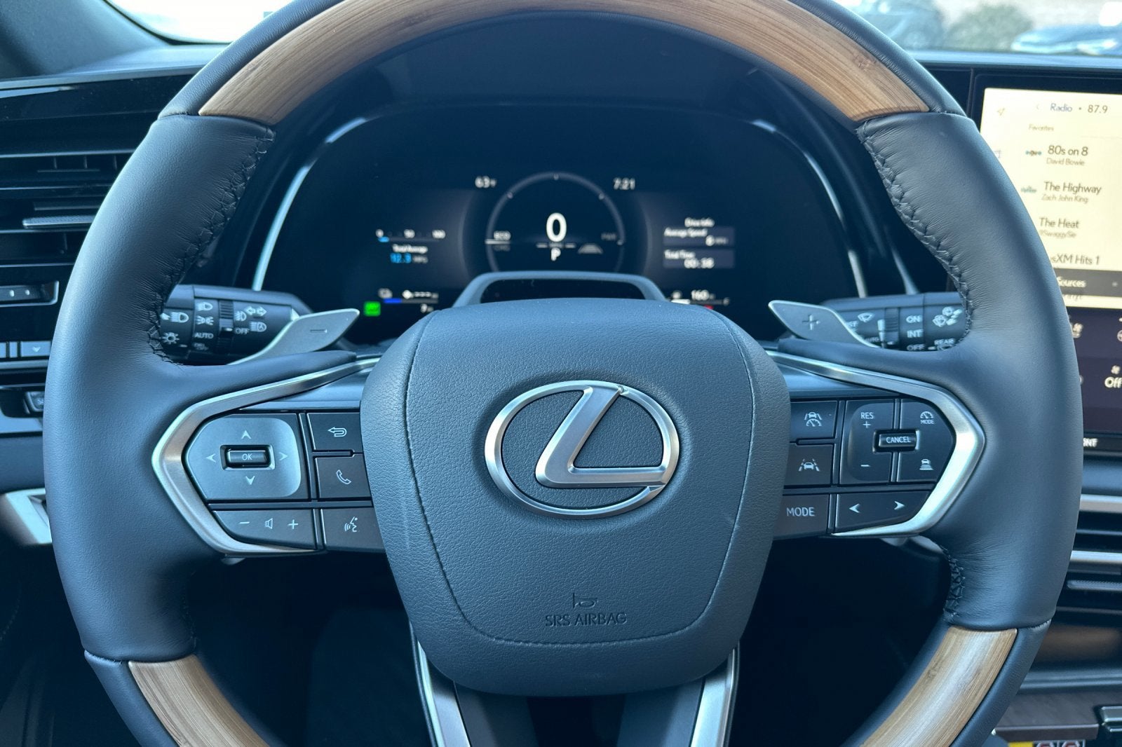 2026 Lexus RX RX 450h+ Premium AWD