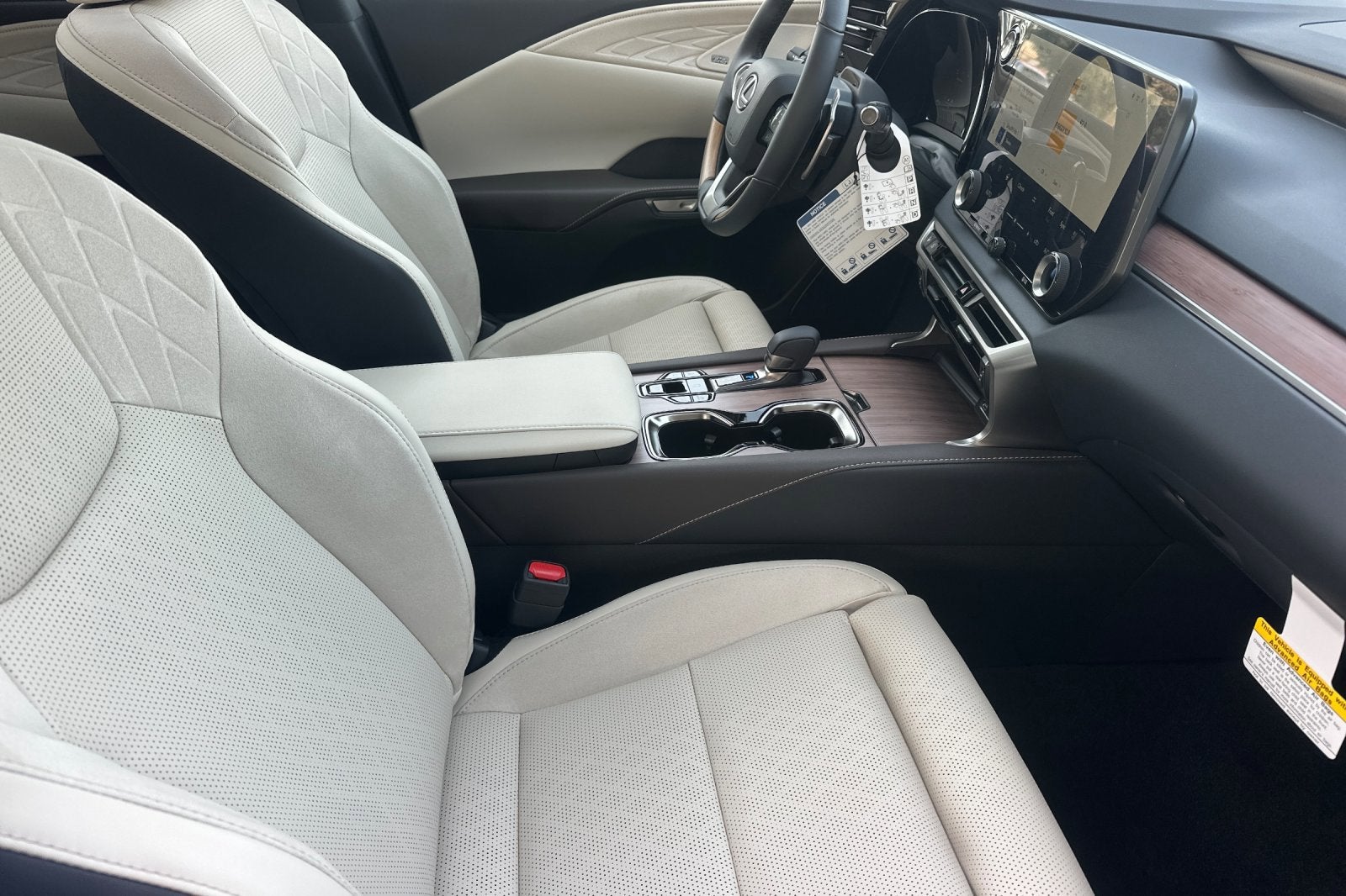 2026 Lexus RX RX 450h+ Luxury AWD