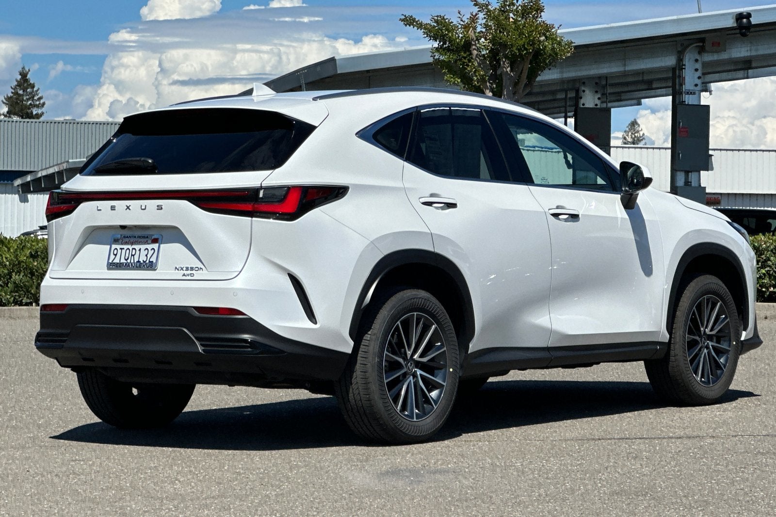 2025 Lexus NX NX 350h Premium AWD