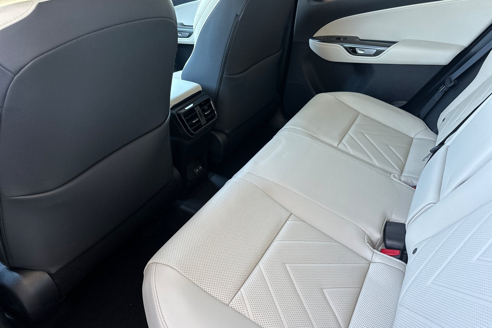 2026 Lexus NX NX 450h+ Luxury AWD