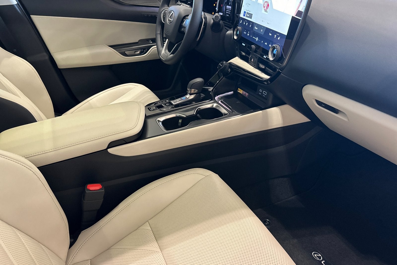 2026 Lexus NX NX 450h+ Luxury AWD