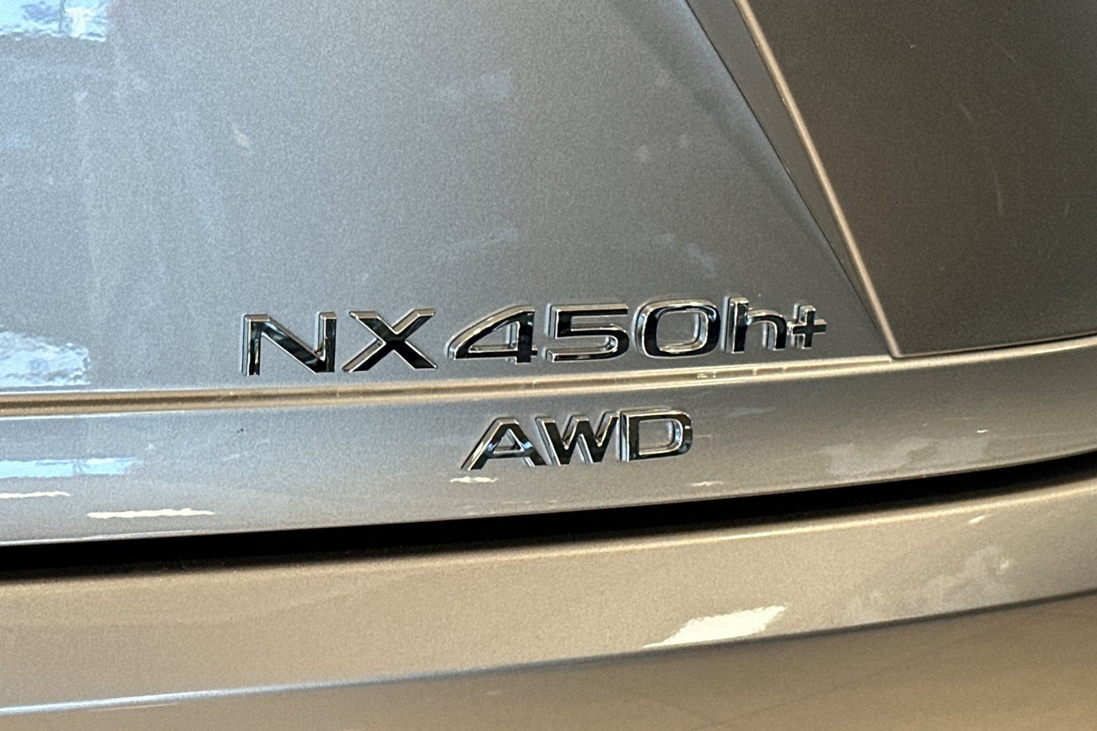 2026 Lexus NX NX 450h+ Luxury AWD