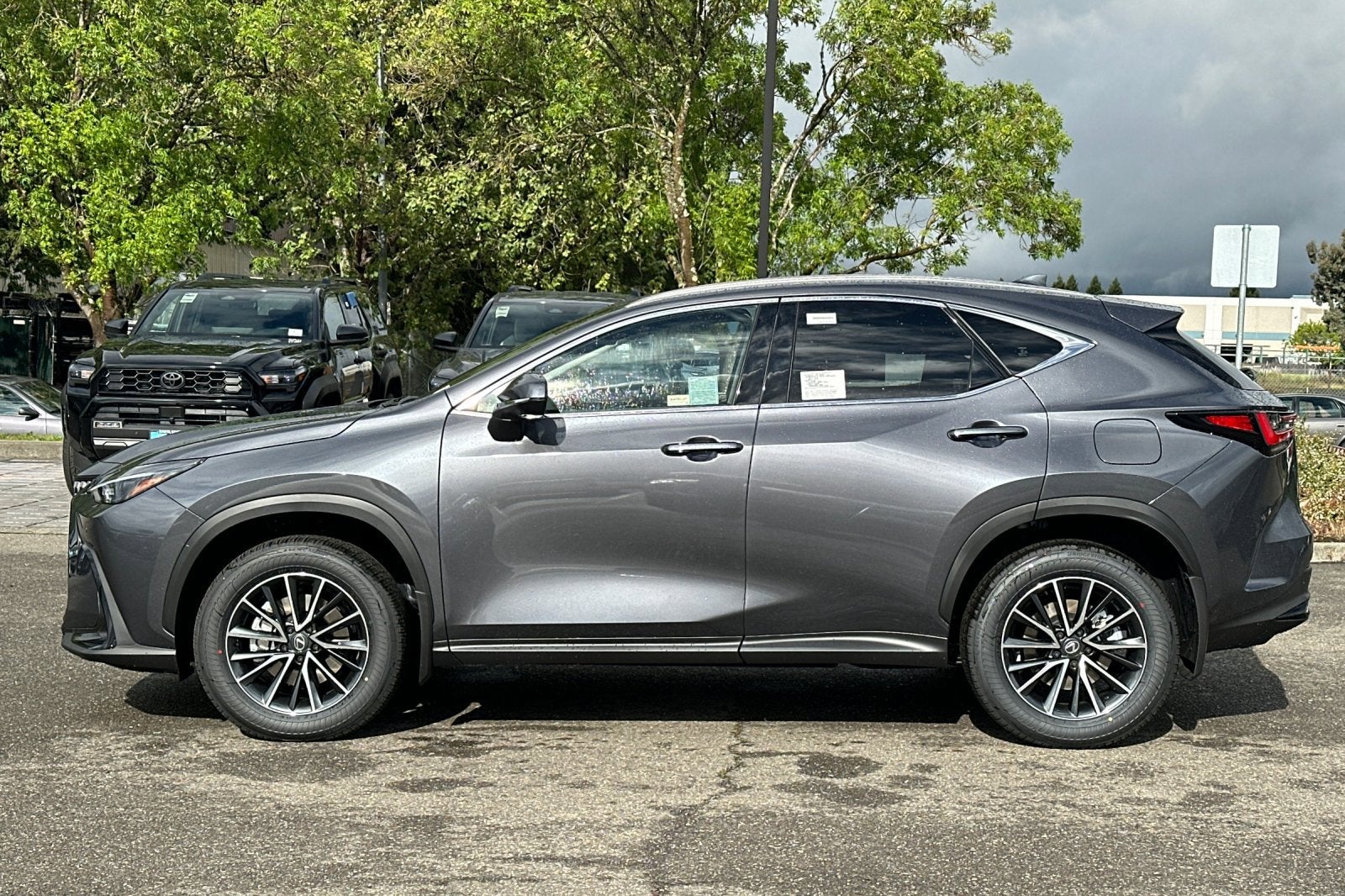2026 Lexus NX NX 450h+ Premium AWD